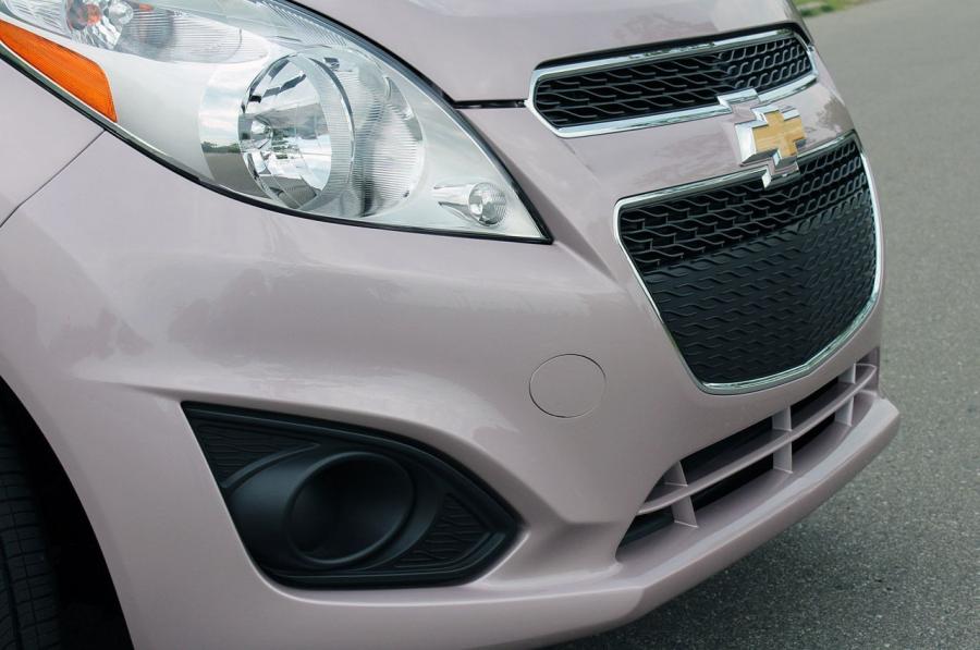  Chevrolet Spark 2013 года  (фото 3 из 204)